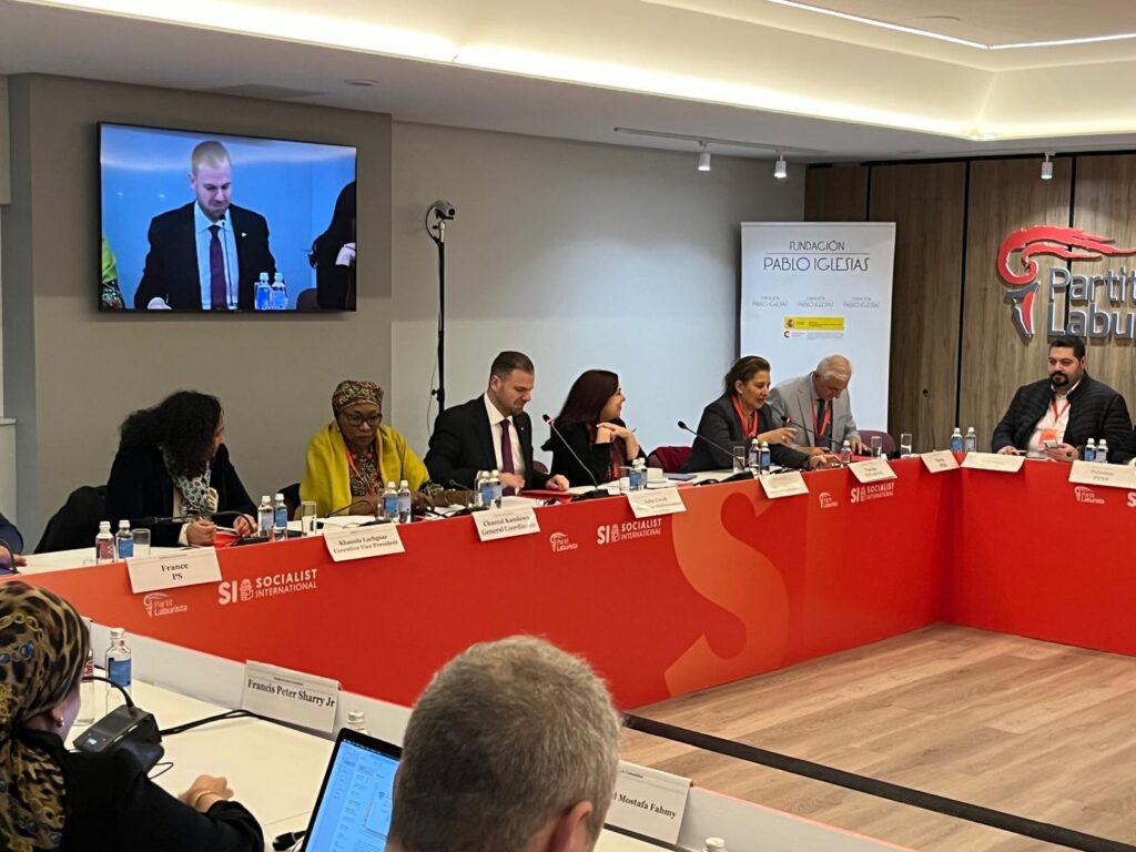 Participants at the Mediterranean migration policy workshop
